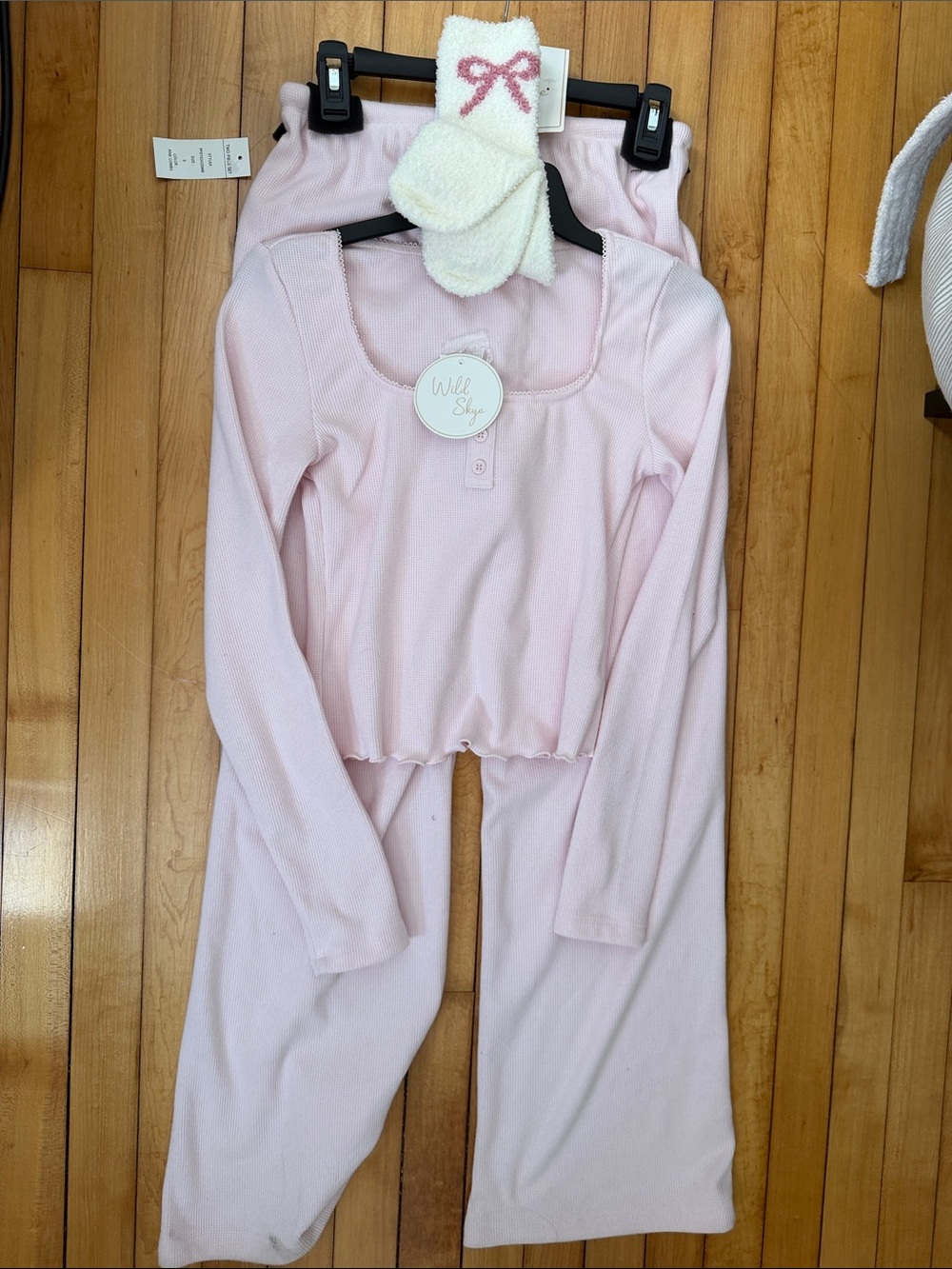 Women’s small Pink Long-Sleeve Pajama Set with Cozy Socks